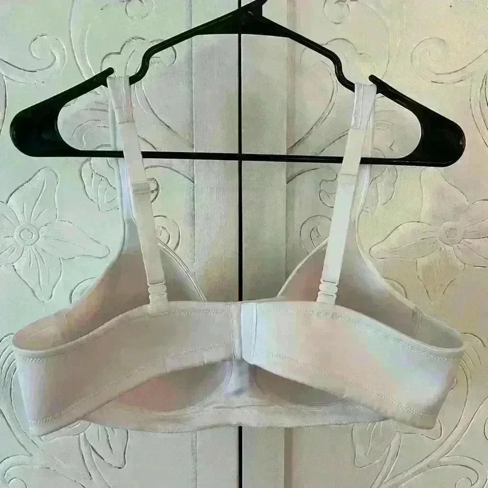 Vanity Fair Body Caress Full Coverage Wireless Bra 〰️ 42B 〰️ Style # 72335 - Picture 5 of 10